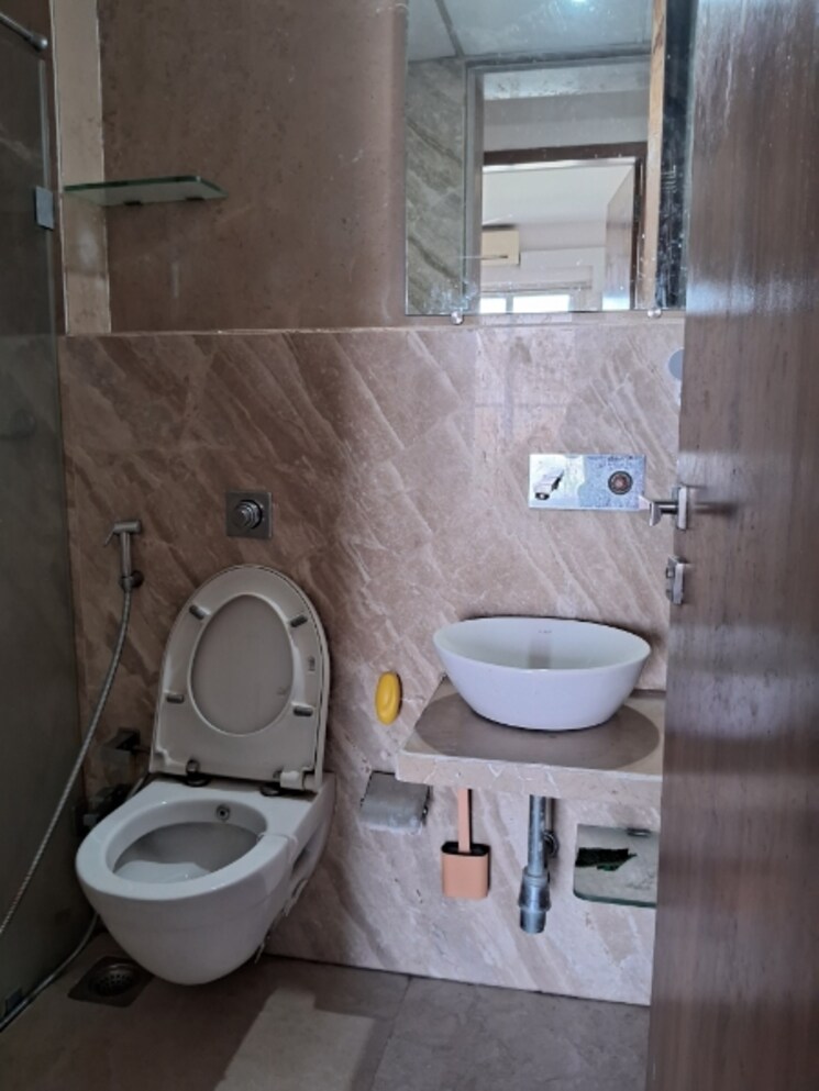 Bathroom, dosti-ambrosia 2 Bedroom 780 Sq.Ft. Apartment In Wadala East Mumbai 8316531