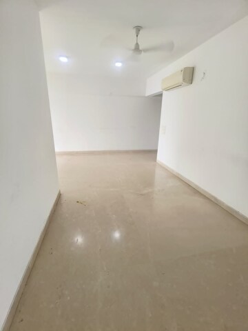 2 BHK Apartment For Sale in DB Orchid Woods, Goregaon East