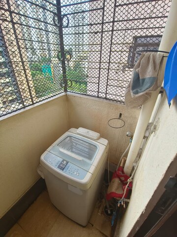  2 BHK Apartment at DB Realty Shagun Towers, Goregaon East – for Sale