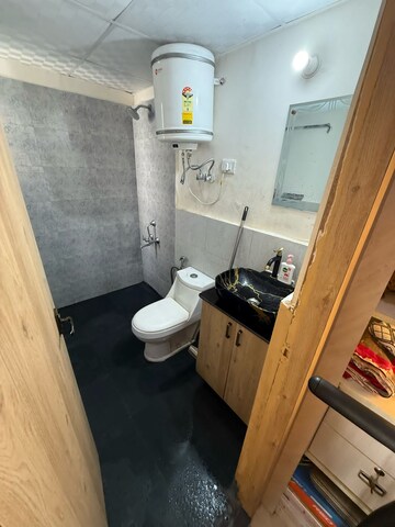 Master Bedroom in 2 BHK Apartment at Suncity Avenue 76, Sector 76 – for Rent