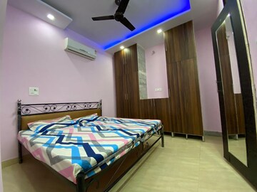 Bedroom in 4 BHK Builder Floor at Rohini Sector 8 – for Rent