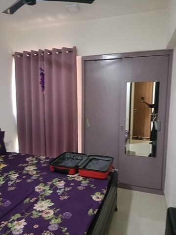 1 BHK Apartment For Rent in Lodha Amara, Kolshet Road
