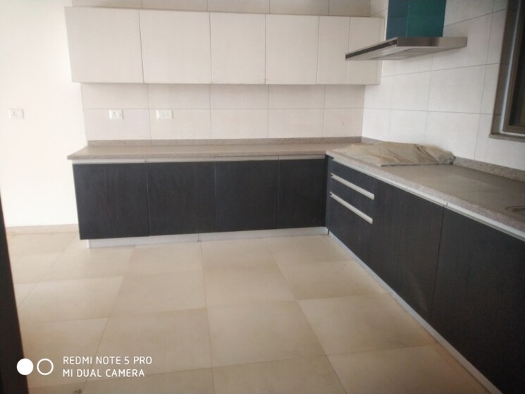 Kitchen, tata-primanti-villas 4 Bedroom 3355 Sq.Ft. Apartment In Sector 72 Gurgaon 8316875