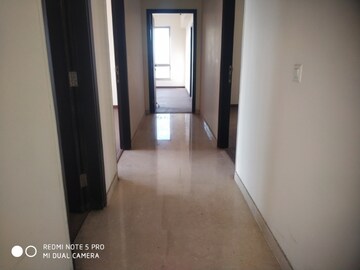 Building Lobby in 4 BHK Apartment at Tata Primanti Villas, Sector 72 – for Sale