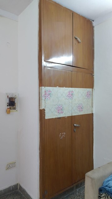  3 BHK Builder Floor at Sector 122 – for Rent