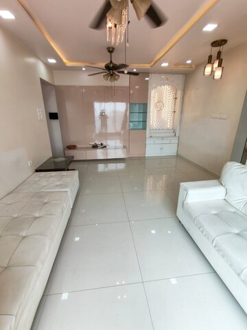 Living Room in 3 BHK Builder Floor at Sector 122 – for Rent