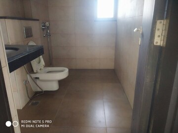 Bathroom in 4 BHK Apartment at Tata Primanti Villas, Sector 72 – for Sale