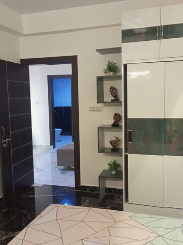 Building Lobby in 3 BHK Builder Floor at Sector 122 – for Rent