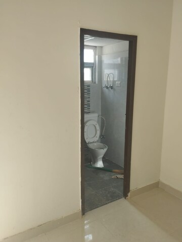 3 BHK Builder Floor For Rent in Sector 122