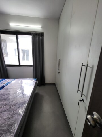 Building Lobby in 3 BHK Builder Floor at Sector 122 – for Rent