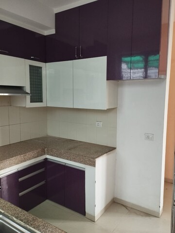 Kitchen in 3 BHK Builder Floor at Sector 122 – for Rent