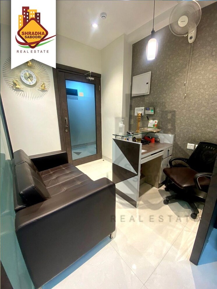 Team Area, netaji subhash place Commercial Office Space 823 Sq.Ft. In Netaji Subhash Place Delhi 8317022