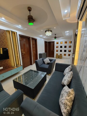 Living Room in 3 BHK Builder Floor at Sector 122 – for Rent