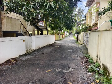  Plot For Sale in Kumarapuram