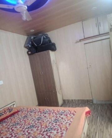 Bedroom in 1 RK Villa at Aliganj – for Rent