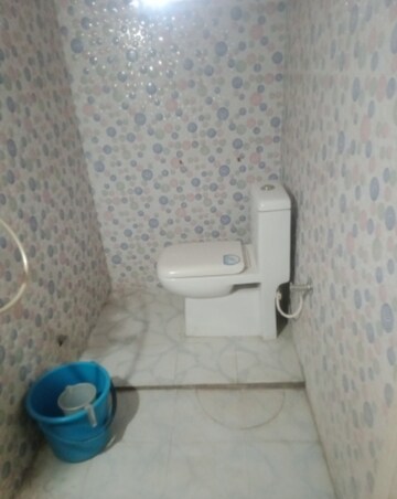 Bathroom in 1 RK Villa at Aliganj – for Rent