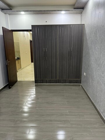 Building Lobby in 4 BHK Builder Floor at Madhavpuram – for Sale