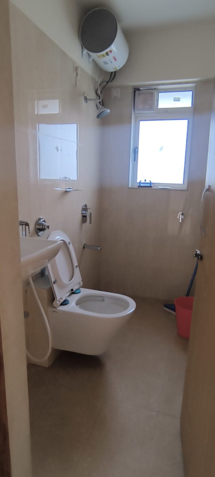 Bathroom, romell-rhythm 1 Bedroom 400 Sq.Ft. Apartment In Malad West Mumbai 8317043