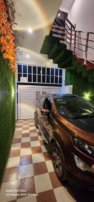 Kitchen in 3 BHK Independent House at Gomti Nagar – for Rent
