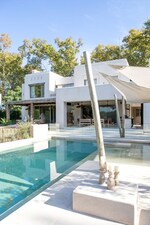 5 BHK + Pooja Room,Servant Room,Study Room,Extra Room 7000 Sq.Ft. Villa in Thakur Reality