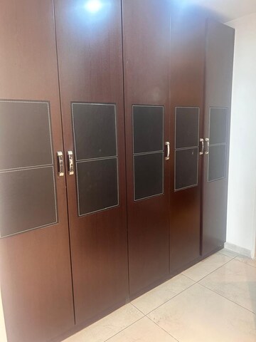 Furnished Amenities in 4 BHK Apartment at Panchshil One North, Magarpatta City – for Rent