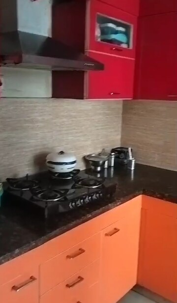 Master Bedroom in 3 BHK Apartment at Omaxe R2, Gomti Nagar – for Rent