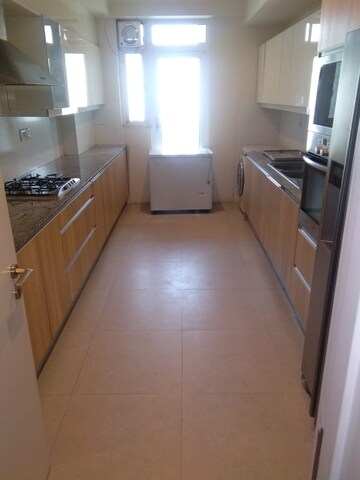 Kitchen in 4 BHK Apartment at DLF The Belaire, Sector 54 – for Sale