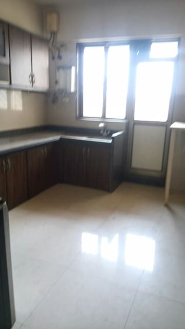 3 BHK Apartment For Rent in Raheja Princess Prabhadevi Mumbai  8317315