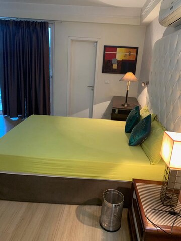 Bedroom in 4 BHK Apartment at DLF The Belaire, Sector 54 – for Sale
