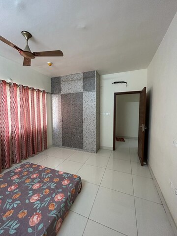 2 BHK Apartment For Sale in Krishna Garden, Govindpuram