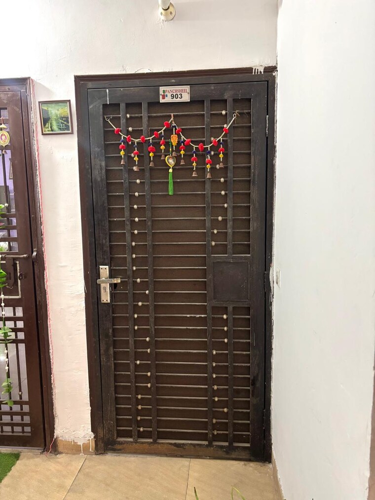 Exterior View, panchsheel-greens-ii 2 Bedroom 915 Sq.Ft. Apartment In Sector 16 Greater Noida Greater Noida 8318000