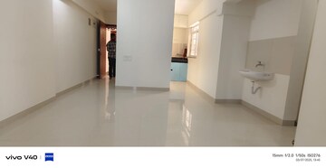 Room in 1 BHK Apartment at Sky One Kalyani Nagar, Kalyani Nagar – for Rent