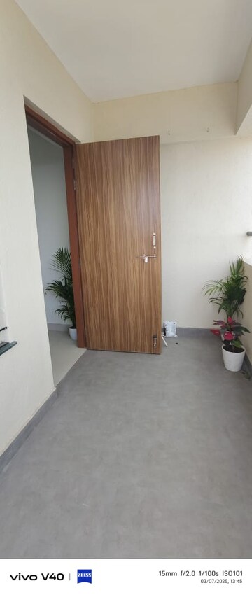 Room in 1 BHK Apartment at Sky One Kalyani Nagar, Kalyani Nagar – for Rent