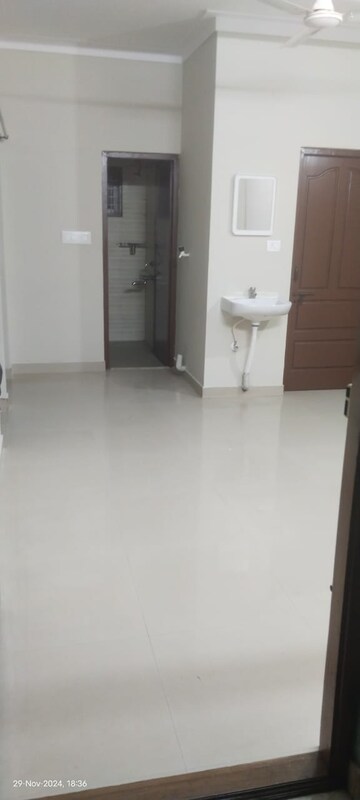Bathroom in 2 BHK Apartment at Ejipura – for Rent