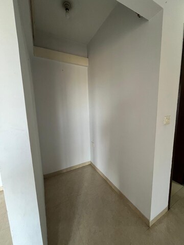 Room in 2 BHK Apartment at Lodha Palava City Lakeshore Greens, Dombivli East – for Rent