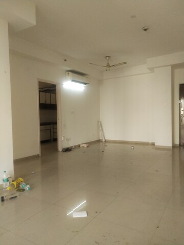 Room in 3 BHK Apartment at Moti Nagar – for Rent