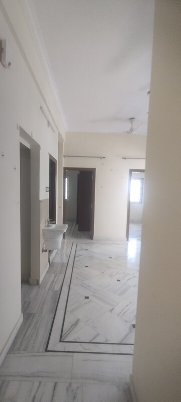 Bathroom in 2.5 BHK Apartment at Narsingi – for Rent