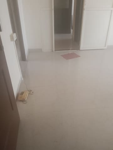 Room in 1.5 BHK Apartment at Prathamesh Pooja, Borivali West – for Rent
