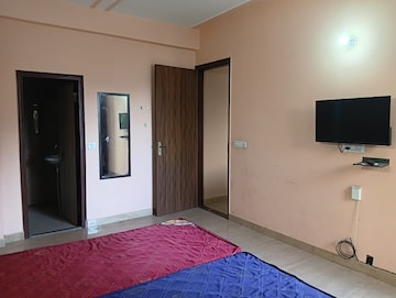 Room in 1 BHK Apartment at Ardee City, Sector 52 – for Rent