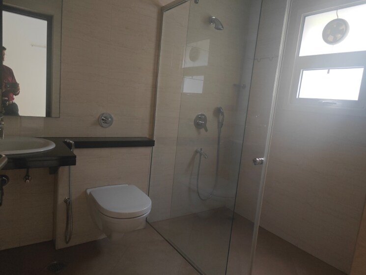 Bathroom, sobha-international-city-presidential-villa 4 Bedroom 225 Sq.Yd. Villa In Sector 109 Gurgaon 8318858