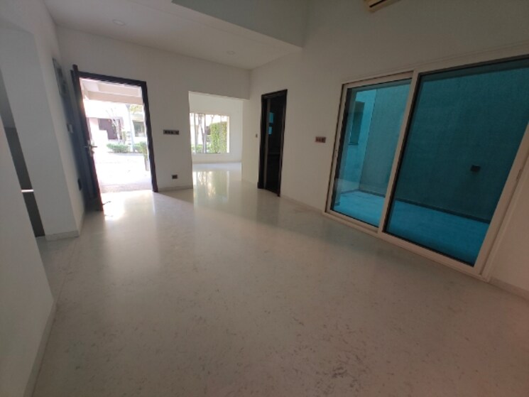 Other, sobha-international-city-presidential-villa 4 Bedroom 225 Sq.Yd. Villa In Sector 109 Gurgaon 8318858