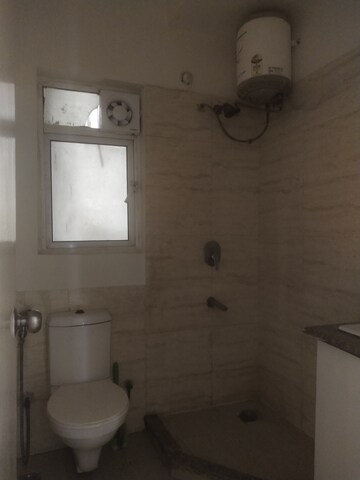 Bathroom in 3 BHK Apartment at Moti Nagar – for Rent
