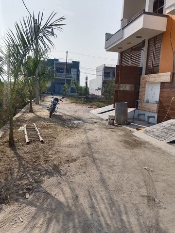  Plot – Exterior View View at Meerut Cantt - for Sale