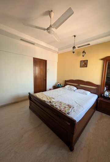 4 BHK Apartment For Rent in Prabhadevi CHS, Prabhadevi