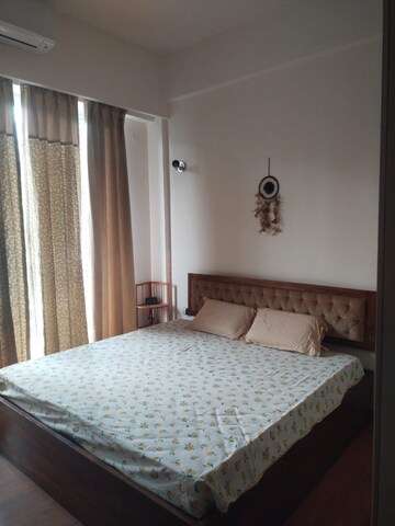 Master Bedroom in 3 BHK Apartment at Adani Samsara, Sector 60 – for Rent