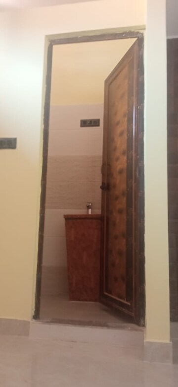 Bathroom in 2 BHK Builder Floor at Ansal Continental Villas, Sector 22 – for Rent