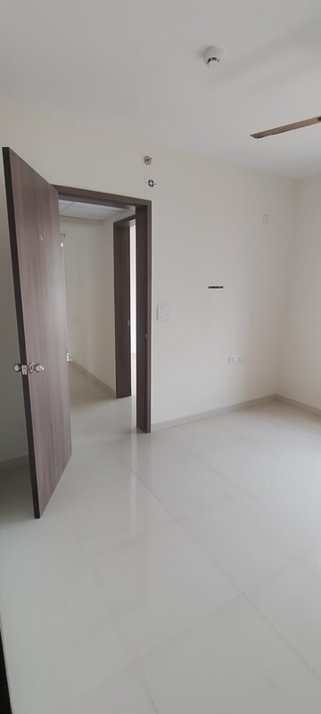 Room in 2 BHK Apartment at 5 Star Royal Grande, Wakad – for Rent