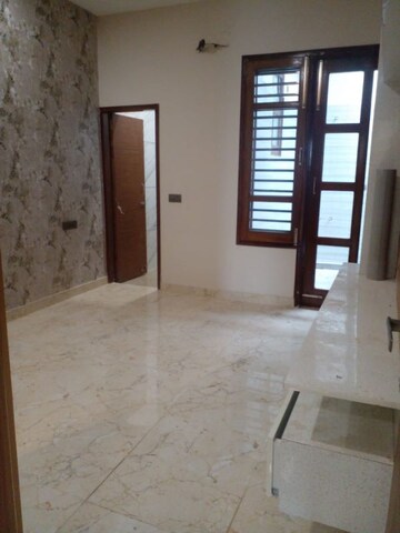 Room in 6 BHK Independent House at Peer Mucchalla – for Sale