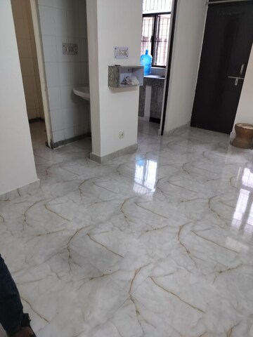 Bathroom in 2 BHK Apartment at Andheri East – for Rent