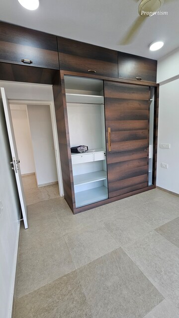 Furnished Amenities in 2 BHK Apartment at Kanakia Silicon Valley, Powai – for Rent
